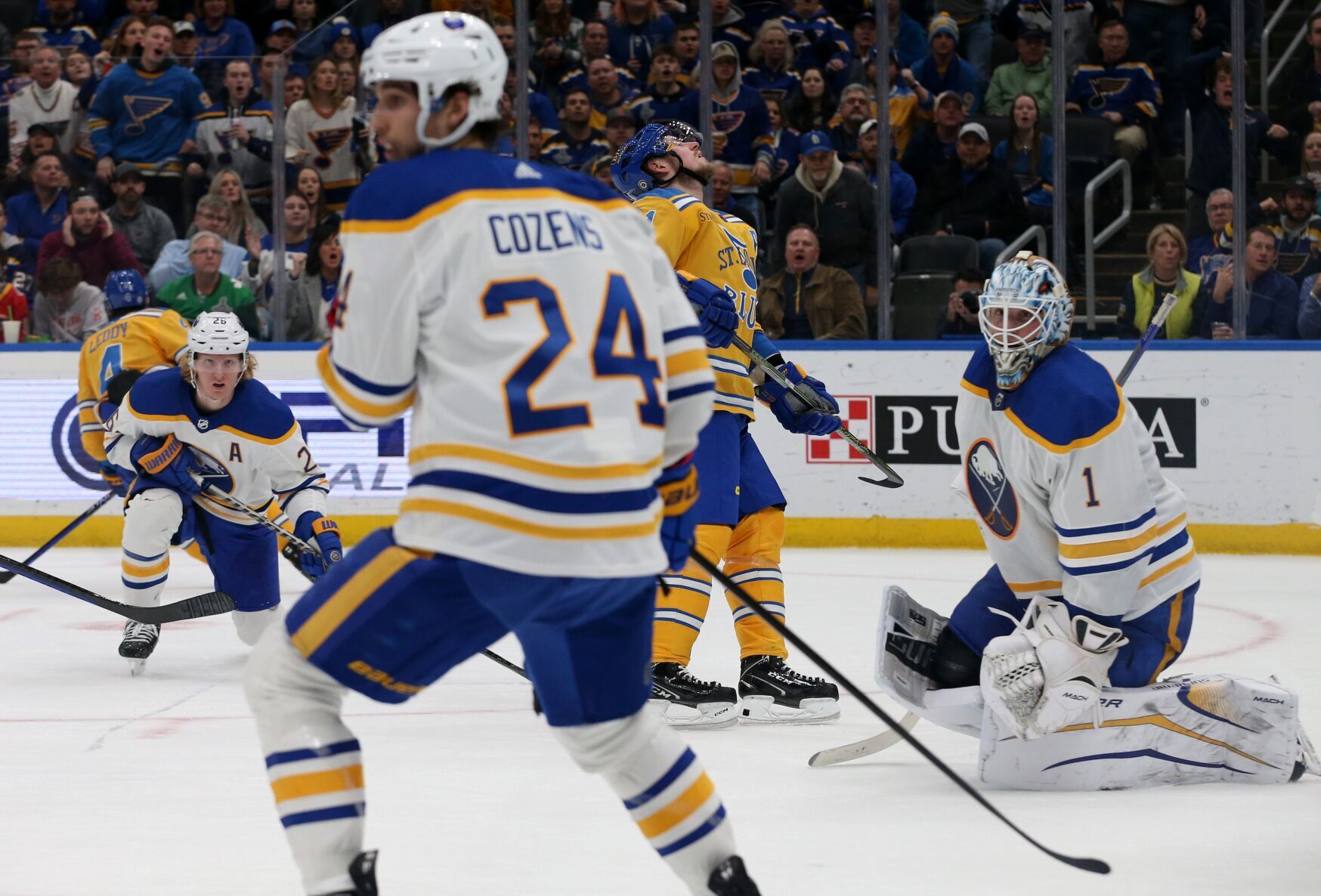 Buffalo Sabres beat St. Louis Blues 5-3